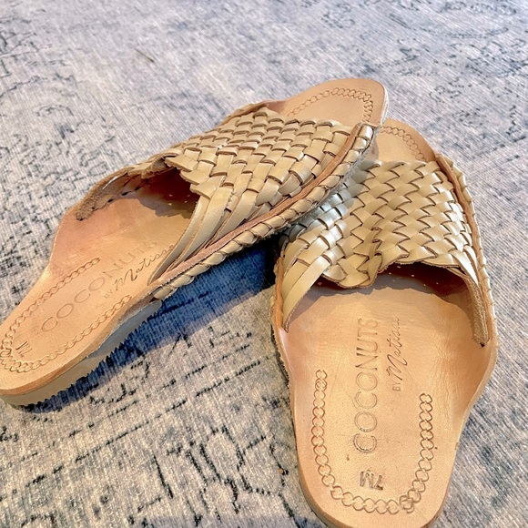 Cool beach Mexico style sandal - Picture 2 of 3